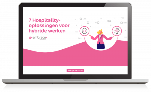 Een laptop met daarop een preview van het e-zine over hospitality oplossingen voor hybride werken.