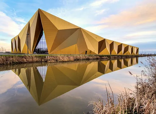 Foto van het pand van the Royal Dutch Mint