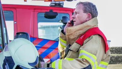 Brandwacht voor brandweerauto