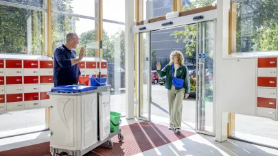 Gom schoonmaak openbare ruimten