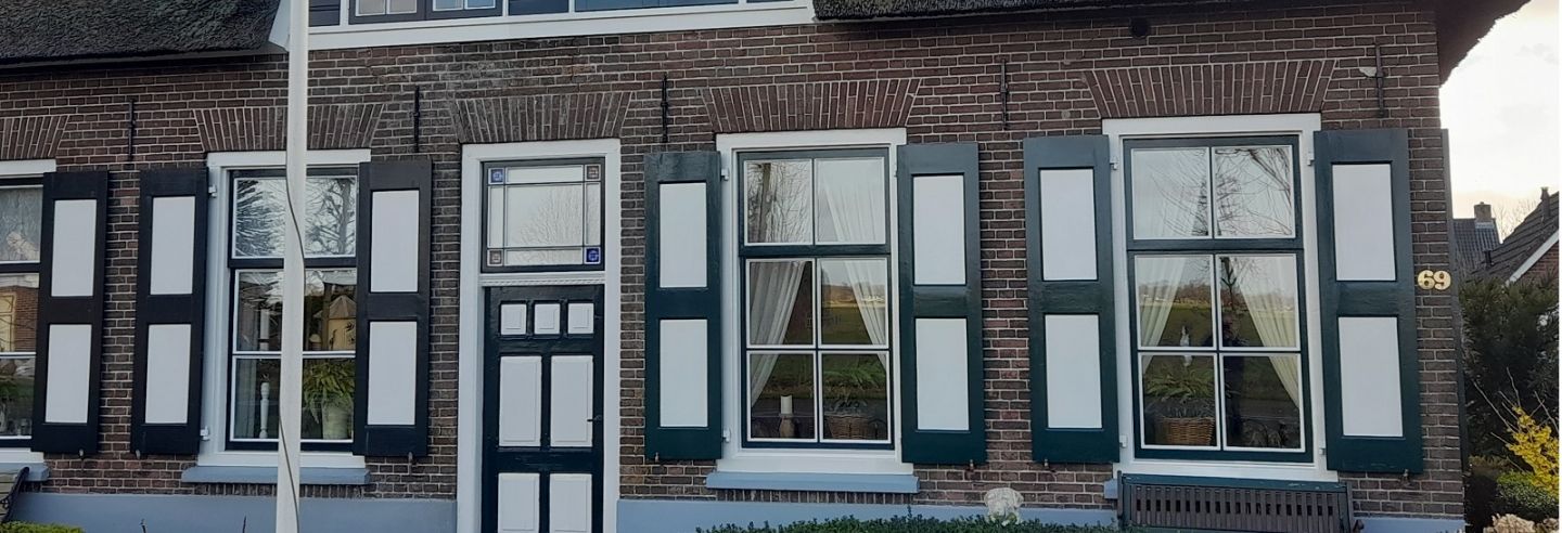 Vooraanzicht gevel na renovatie zuiderzeestraat Oldebroek