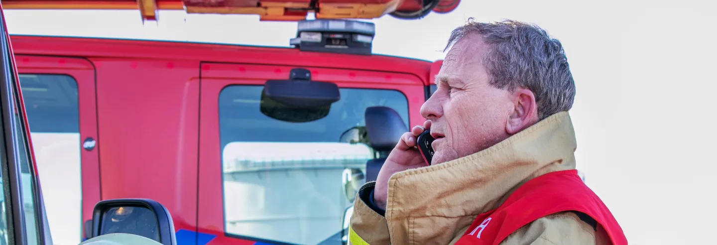 Brandwacht voor brandweerauto