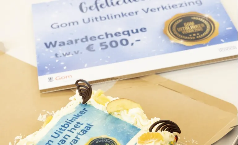 Gom Uitblinker Q4 Hadis Alic cheque en taart