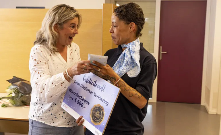 Gom Uitblinker - Stefanie Steinbach - krijgt felicitaties