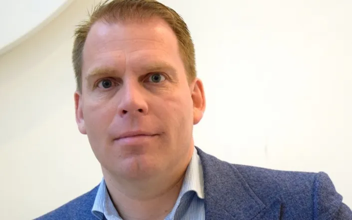 Portretfoto van Richard de Maar, business unit directeur Gom Offices