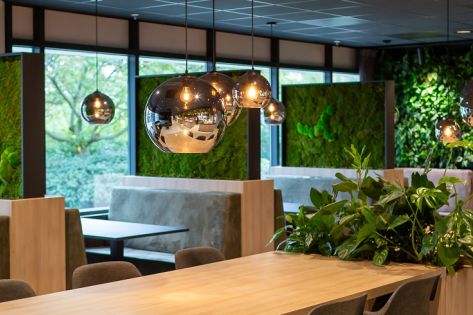 Facilicom Solutions heeft samen met Breijer bedrijfsrestaurant BMW Group Nederland vernieuwd. 