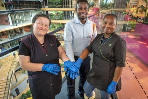 Reductie CO2-uitstoot met duurzame handschoen - Gom