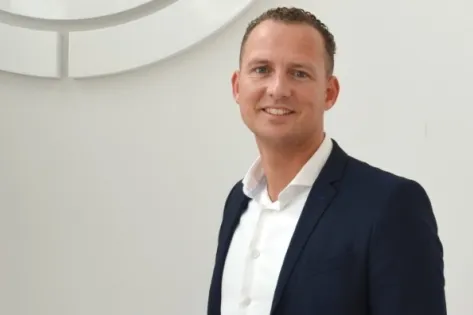 Dennis Ottenhof, Gom