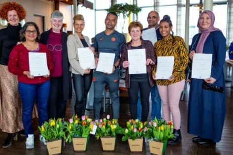 70.000ste diploma basisvakopleiding voor Gom-medewerker